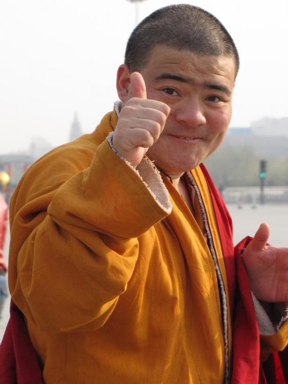 Beijing_bouddhist_monk_2009_IMG_1486.jpeg