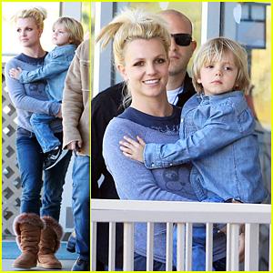 britney-spears-jayden-james-karate-practice.jpg