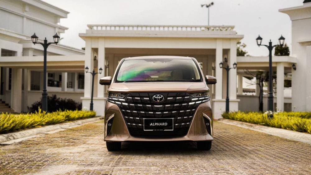 toyota-my-gallery-new-alphard-exterior-d-2.jpg