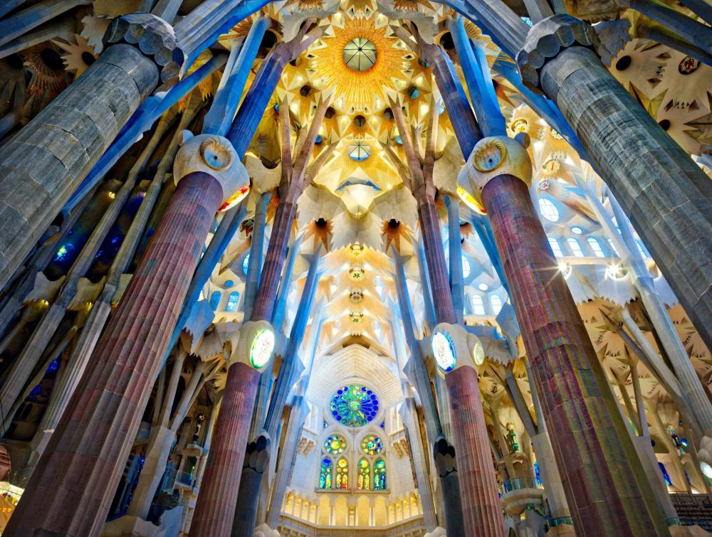 Gaudi Sagrada Familia Inside.jpg